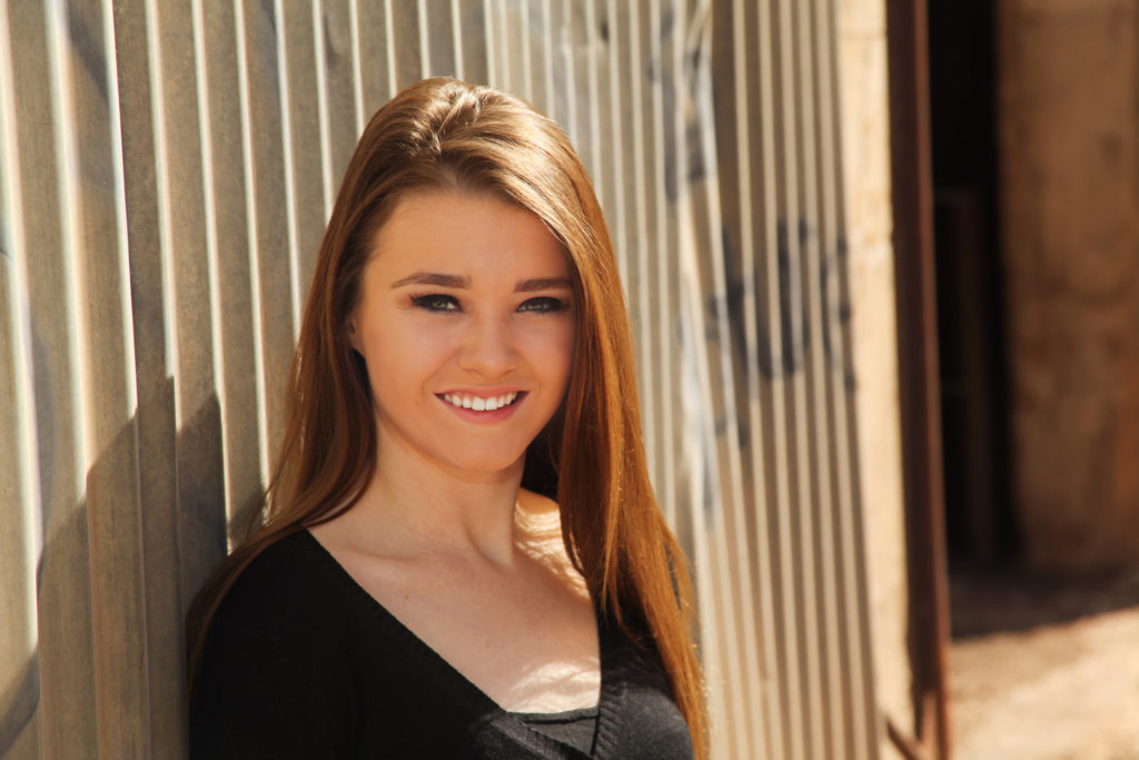 laramie wyoming senior portrait photographer