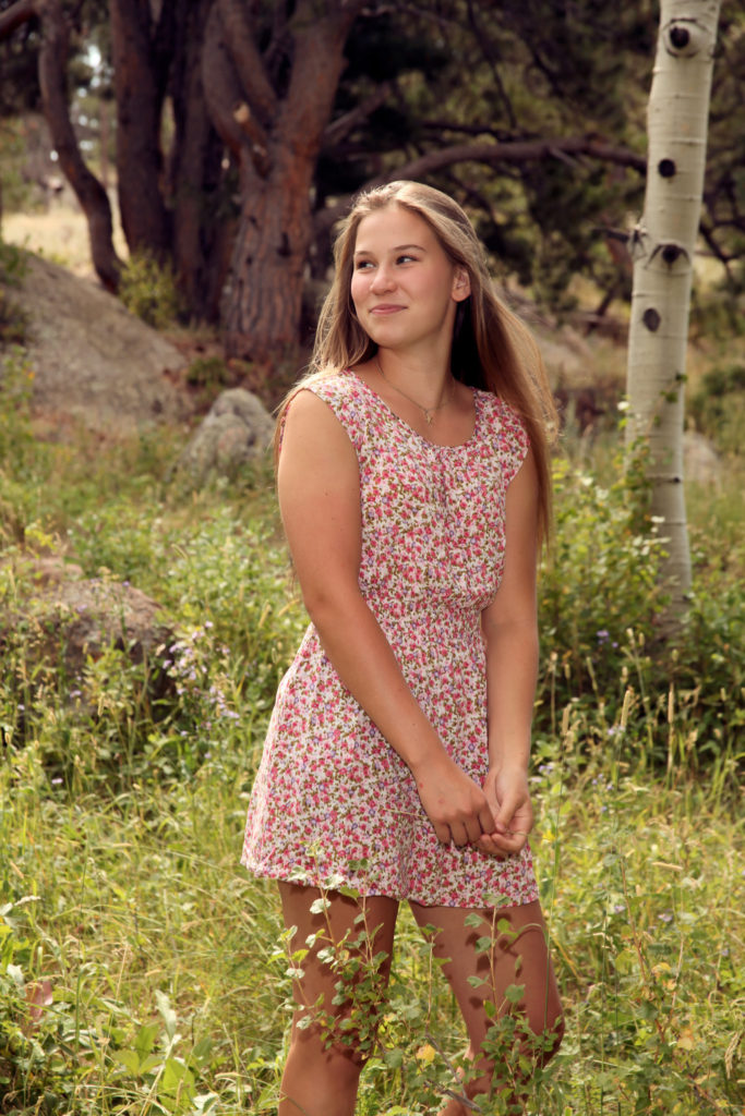 laramie wyoming senior portrait photographer